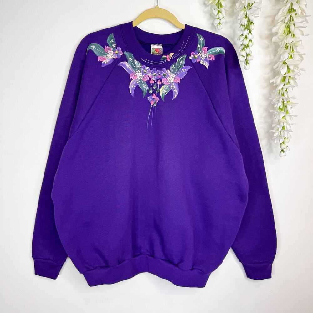 VINTAGE FRUIT OF THE LOOM Hand Painted Floral Sweatshirt purple 3254